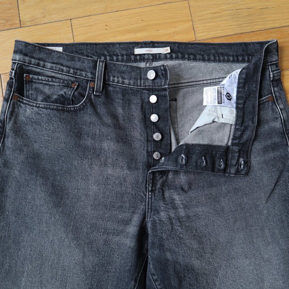 Levi's Women's Gray Jeans (Wedgie) - Picture 8 of 10